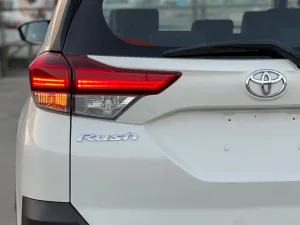 2022 تويوتا راش GX