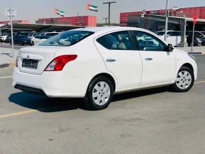 2022 نيسان صني SV