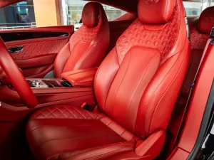 2021 بنتلي كونتيننتال GT V8