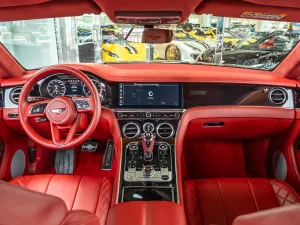 2021 بنتلي كونتيننتال GT V8
