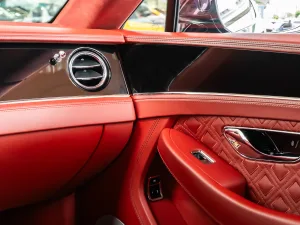2021 بنتلي كونتيننتال GT V8
