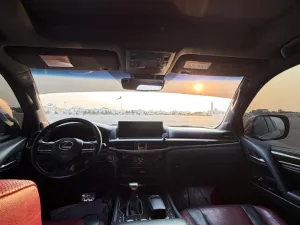 2018 Lexus LX 570