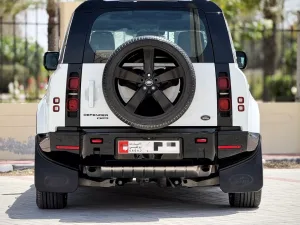 2020 Land Rover Defender 110 X-Dynamic SE