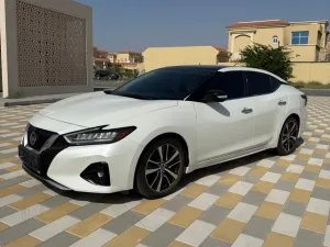2022 Nissan Maxima SV