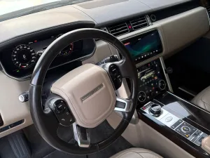 2020 Land Rover Range Rover HSE