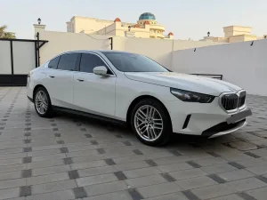 2026 BMW 5-Series 520i