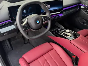 2026 BMW 5-Series 520i