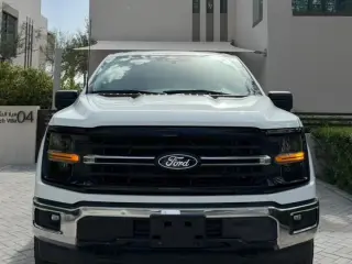 2024 Ford F150 في Dubai سيارة مستعملة