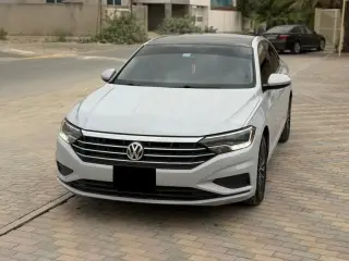 2019 Volkswagen Jetta in Dubai used car