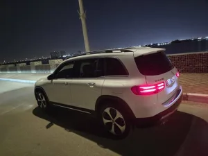 2025 Mercedes-Benz GLB GLB200