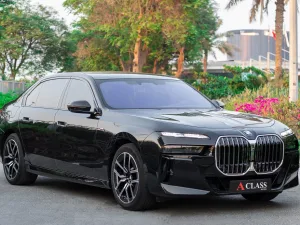 2023 بي أم دابليو الفئة - 7