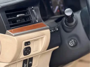 2013 لكزس ES - اي اس ES300h