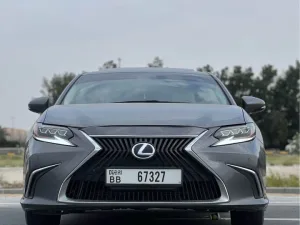 2013 لكزس ES - اي اس ES300h