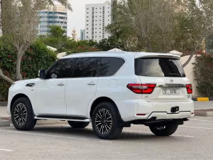 2013 نيسان باترول LE T2