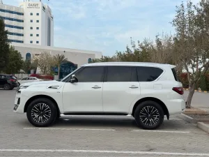 2013 نيسان باترول LE T2