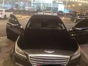 2015 هيونداي جينيسيس