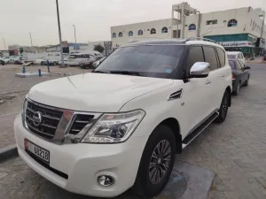 2013 نيسان باترول SE T2