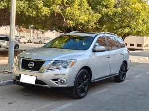 2013 نيسان باثفايندر SL