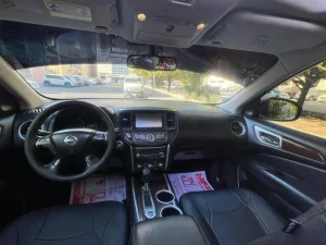 2013 نيسان باثفايندر SL