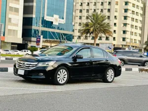 2015 هوندا أكورد EX