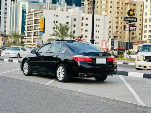 2015 هوندا أكورد EX