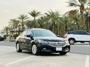 2015 هوندا أكورد EX