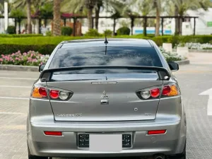 2015 ميتسوبيشي لانسر GT
