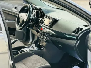 2015 ميتسوبيشي لانسر GT