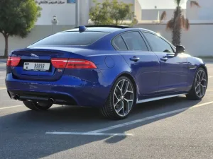 2017 جاكوار اكس اي 20C