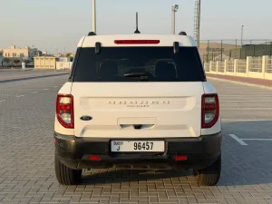 2023 فورد برنكو Base
