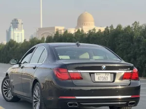 2013 بي أم دابليو الفئة - 7 730LI