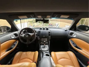 2015 نيسان ٣٧٠Z Sport
