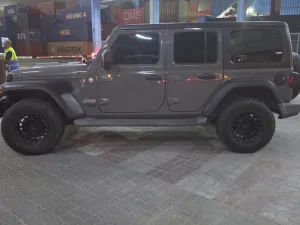 2021 جييب رانجلر انليميتد Sahara Altitude