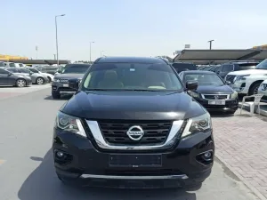 2017 Nissan Pathfinder SV