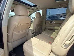 2017 Nissan Pathfinder SV