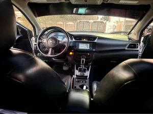 2016 نيسان سنترا SL