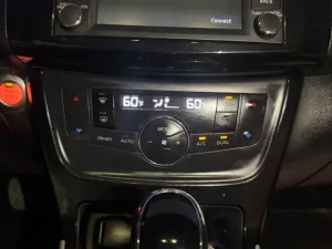 2016 نيسان سنترا SL