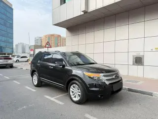2013 Ford Explorer في Dubai سيارة مستعملة