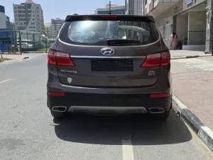 2014 هيونداي سانتا في SE