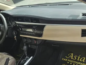 2016 تويوتا كورولا Hybrid LE