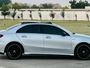 2021 مرسيدس-بنز الفئة - A A220 Sedan