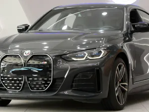2023 بي أم دابليو i4 - اي ٤