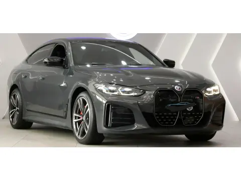 2023 بي أم دابليو i4 - اي ٤