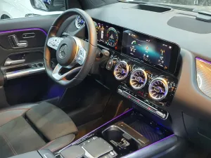 2021 مرسيدس-بنز GLA - جي ال اي