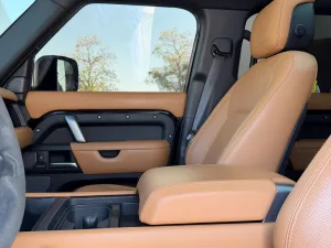 2023 Land Rover Defender 110 SW