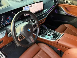 2024 بي أم دابليو اكس - 5 sDrive40i s