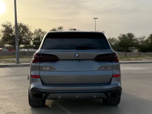 2024 بي أم دابليو اكس - 5 sDrive40i s