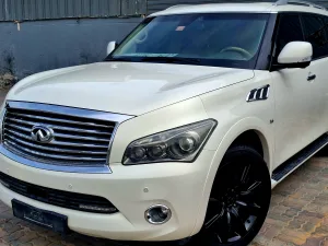 2014 Infiniti QX80 // GCC // NO ACCIDENTS