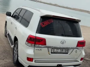 2017 Toyota Land Cruiser VXR
