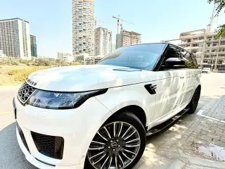 2019 Land Rover Range Rover Sport in Dubai used car